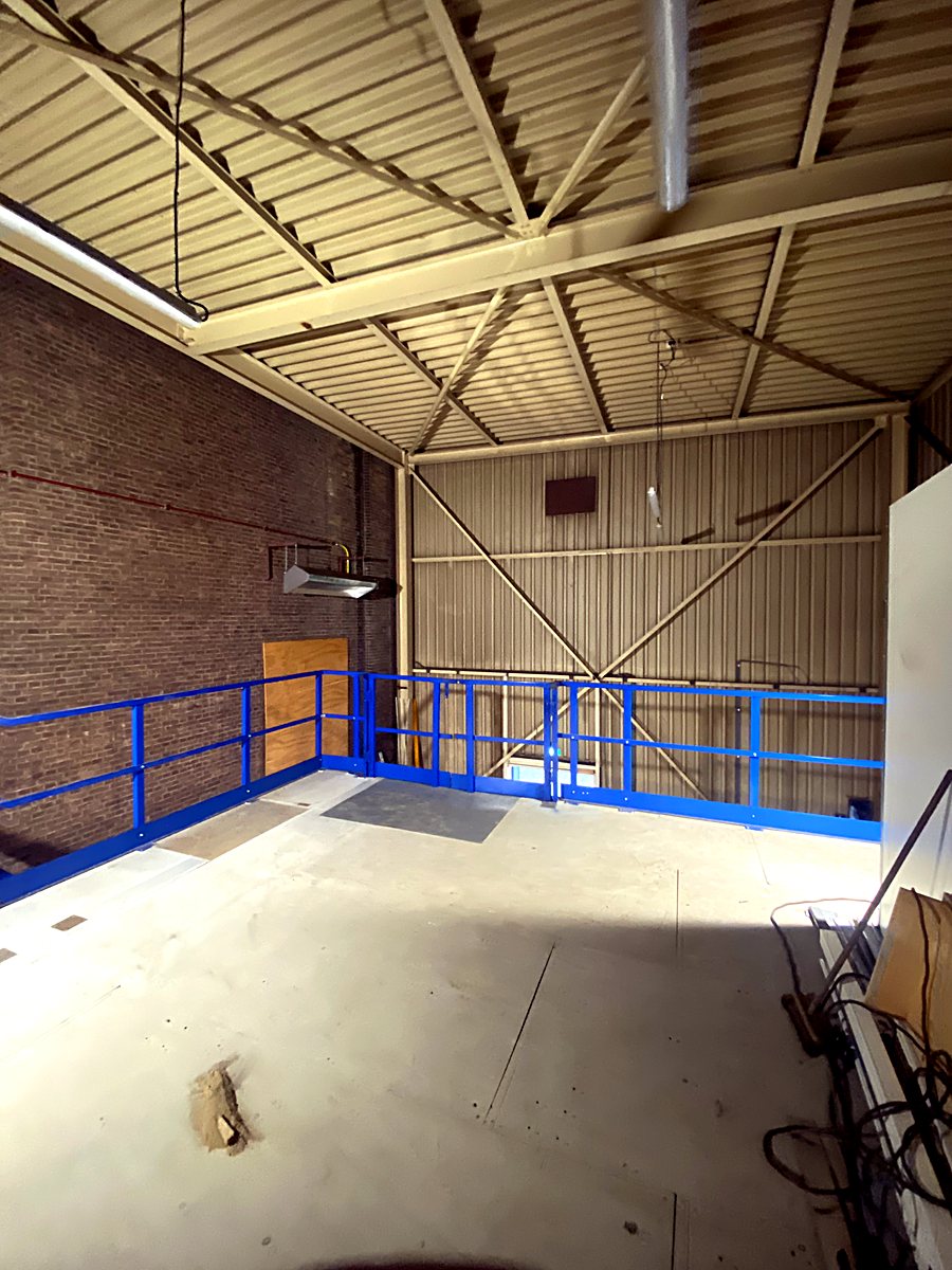 Completed mezzanine floor with safety railings — Royal IHC B.V., Kinderdijk